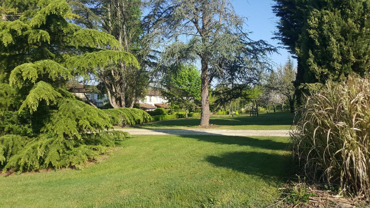Moncrabeau Chambres D'Hotes Domaine De La Brette מראה חיצוני תמונה